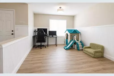 1462 Chimney Way, Lemoore, CA 93245 - Photo 11