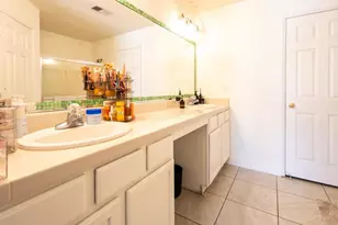 1462 Chimney Way, Lemoore, CA 93245 - Photo 31