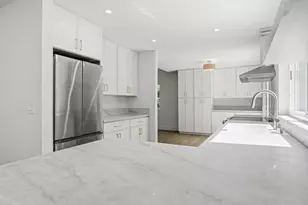 6741 Cantil St, Carlsbad, CA 92009 - Photo 9