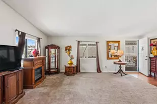 260 E Bradley Ave, El Cajon, CA 92021 - Photo 7