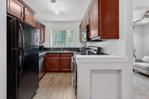 523 Graves Ave, El Cajon, CA 92020 - Photo 7