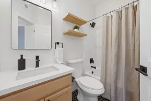 7553 Hazard Center Dr, San Diego, CA 92108 - Photo 23