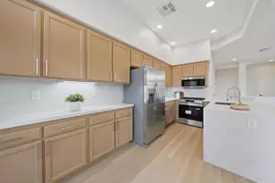 7553 Hazard Center Dr, San Diego, CA 92108 - Photo 13