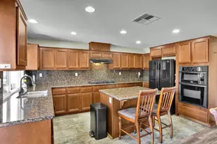 890 Via La Venta, San Marcos, CA 92069 - Photo 11