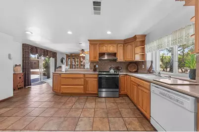 30265 Miller Road, Valley Center, CA 92082 - Photo 9