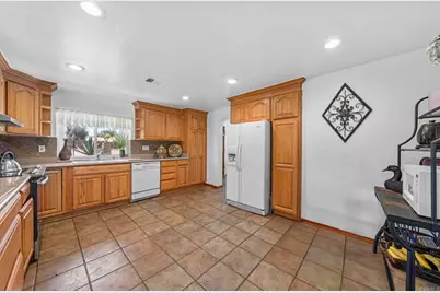 30265 Miller Road, Valley Center, CA 92082 - Photo 11