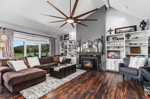 15548 Indian Head Ct, Ramona, CA 92065 - Photo 9