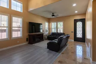 2574 Saddleback St, Chula Vista, CA 91914 - Photo 5