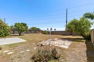 8243 Blue Lake Dr, San Diego, CA 92119 - Photo 15