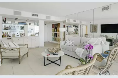 1810 Avenida Del Mundo #609, Coronado, CA 92118 - Photo 7