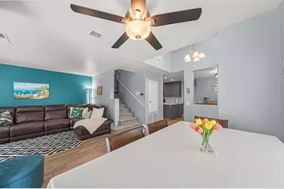 338 Ferrara Way, Vista, CA 92083 - Photo 3