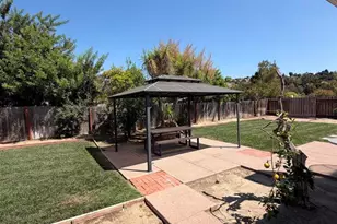 917 Buckaroo Ln, Bonita, CA 91902 - Photo 13