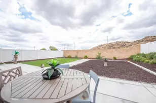 27119 Lost Palm St, Menifee, CA 92585 - Photo 23
