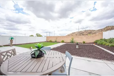 27119 Lost Palm Street, Menifee, CA 92585 - Photo 25