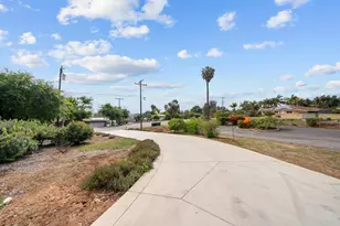2091 Warmlands Ave, Vista, CA 92084 - Photo 49