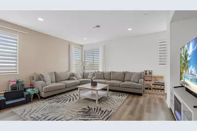 5272 Beachfront Cove St #225, San Diego, CA 92154 - Photo 7