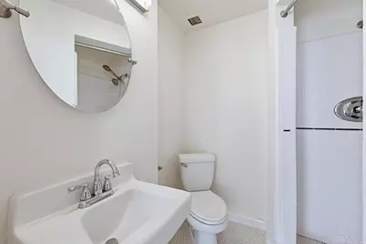 702 Ash Street #702, San Diego, CA 92101 - Photo 27