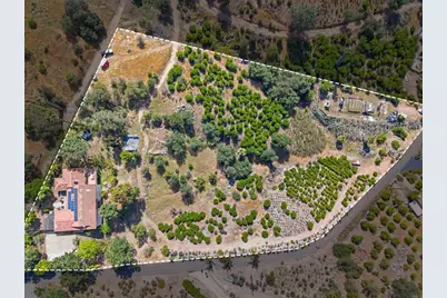 9549 Vista Aleta, Valley Center, CA 92082 - Photo 5