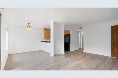 589 N Johnson Avenue #103, El Cajon, CA 92020 - Photo 3