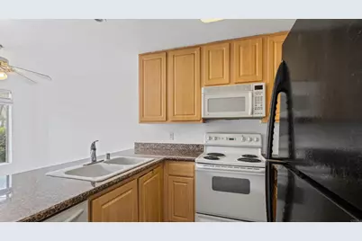 589 N Johnson Avenue #103, El Cajon, CA 92020 - Photo 5