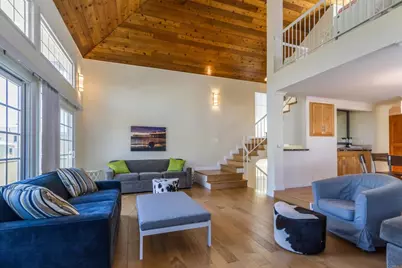 728 Jamaica Court, San Diego, CA 92109 - Photo 5