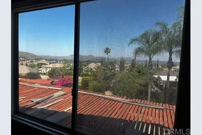 10791 Orchard View Ln, Riverside, CA 92503 - Photo 7