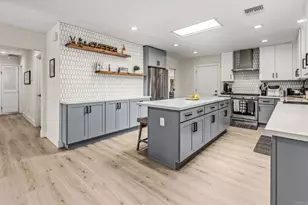 3851 Curtis St, San Diego, CA 92110 - Photo 11