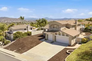 9910 Mollie Ln, Santee, CA 92071 - Photo 3