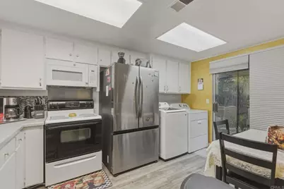 11911 Royal Road #Unit D, El Cajon, CA 92021 - Photo 9