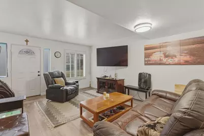 11911 Royal Road #Unit D, El Cajon, CA 92021 - Photo 3