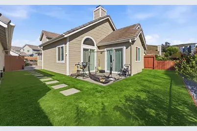 10272 Rancho Carmel Drive, San Diego, CA 92128 - Photo 41