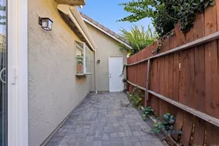 10272 Rancho Carmel Dr, San Diego, CA 92128 - Photo 37