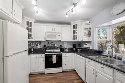6467 Viewpoint Drive, San Diego, CA 92139 - Photo 17