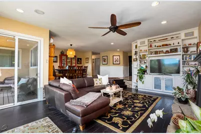 11021 Valley Lights Dr, El Cajon, CA 92020 - Photo 9