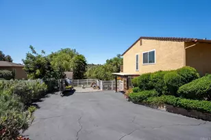 11021 Valley Lights Dr, El Cajon, CA 92020 - Photo 45