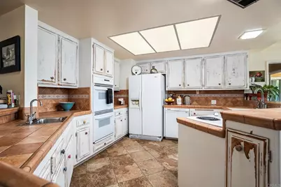 11021 Valley Lights Dr, El Cajon, CA 92020 - Photo 15
