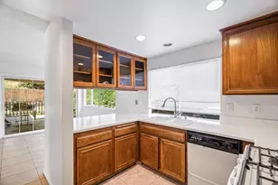 205 Camino Entrada, Chula Vista, CA 91910 - Photo 15