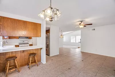 205 Camino Entrada, Chula Vista, CA 91910 - Photo 11