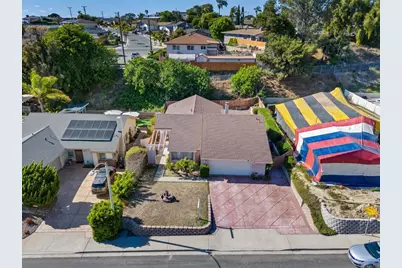 205 Camino Entrada, Chula Vista, CA 91910 - Photo 41