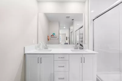 2026 Via Roma, Chula Vista, CA 91913 - Photo 25