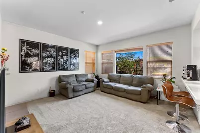 10266 Spruce Woodlands Way Way, Escondido, CA 92026 - Photo 5