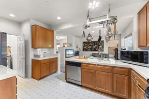 10266 Spruce Woodlands Way Way, Escondido, CA 92026 - Photo 15