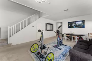 10266 Spruce Woodlands Way Way, Escondido, CA 92026 - Photo 9