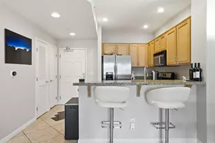 450 J St, San Diego, CA 92101 - Photo 17