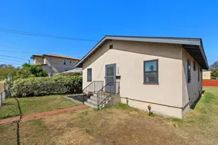 729 S 33rd St, San Diego, CA 92113 - Photo 1