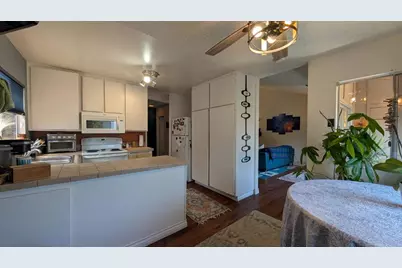 5553 Adobe Falls Road #14, San Diego, CA 92120 - Photo 7