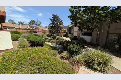 5553 Adobe Falls Road #14, San Diego, CA 92120 - Photo 3