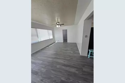 5862 Schuyler St, San Diego, CA 92139 - Photo 5