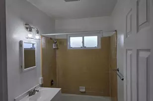5862 Schuyler St, San Diego, CA 92139 - Photo 5
