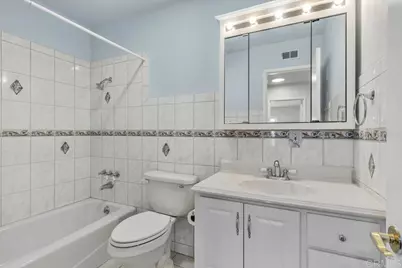 9416 Saint Andrews Drive, Santee, CA 92071 - Photo 17